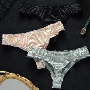 Women Ice Silk Brief Seamless G-string Panties Sexy Knickers Lingerie Underwear - Picture 1 of 39