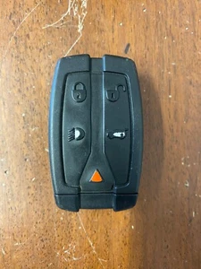 COVER GUSCIO CHIAVE TELECOMANDO ORIGINALE LAND ROVER RANGE ROVER FREELANDER - Foto 1 di 6