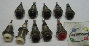 Conector para conector de prueba banana de 2 mm montaje en panel surtido - usado cantidad 10 - Imagen 1 de 2