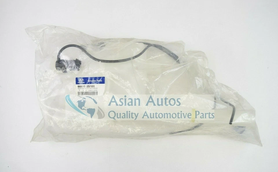 Genuine Hyundai Tucson 2010-2013 Windshield Washer Reservoir Tank & Washer Pump - Image 1 of 1