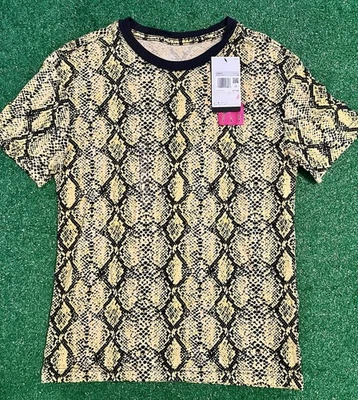 Camiseta para mujer Nike Air Fly estampado de serpiente manga corta suelta amarilla negra talla XS Foto 1 de 4