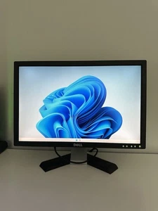 DELL E207EFPC 20” Monitor With Stand - DVI-D, VGA - Picture 1 of 6