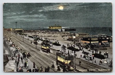 Vista nocturna, Marine Drive, Yarmouth, Isla de Wight, postal vintage Foto 1 de 2
