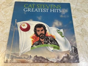 Cat Steven’s. Greatest Hits. NM Vinyl LP. W/Poster. VG Cover. - Picture 1 of 5