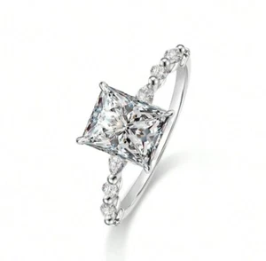 Women's Size 7 Moissanite Baguette 925 Sterling Silver Ring - Picture 1 of 2