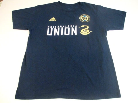 Philadelphia Union 11 Alejandro Bedoya Jersey Styled Tee Shirt Men Large Adidas Cover