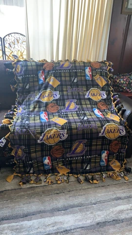 NBA Los Angeles Lakers Fleece Blanket. Lakers Blanket Cover