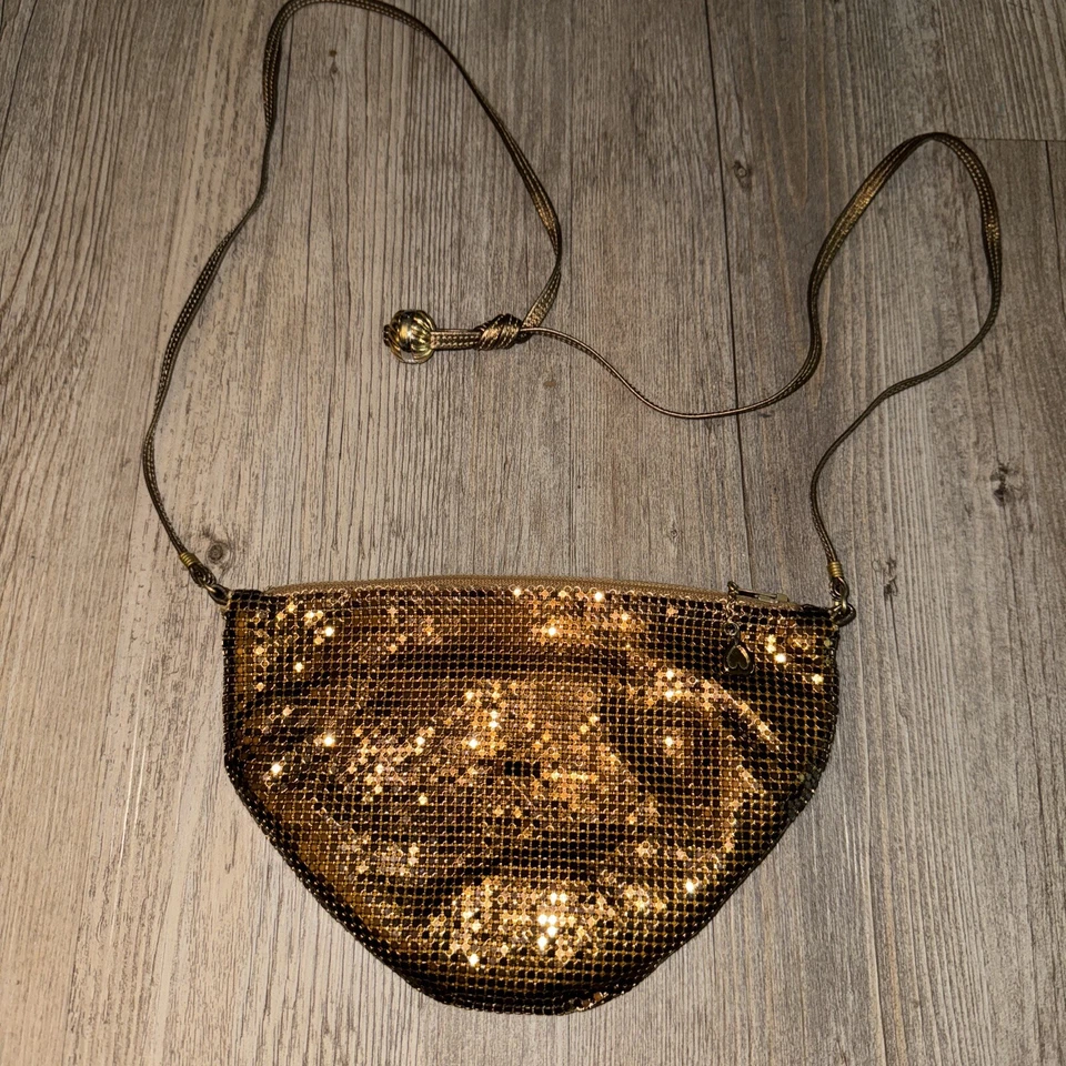 Vintage WHITING & DAVIS Bronze Purse Crossbody Bag Evening Chain Mail Mesh 8x5” - Image 1 of 4