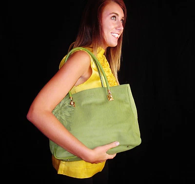 RARE GRASS GREEN Kate Spade NY DAHLIA ZINNIA WOOD EMBOSSED LEATHER HANDBAG FLOWE - Image 1 of 4