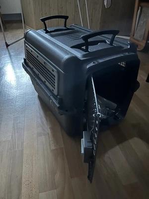 Hunde Transportbox mit Rollen Hundebox - Bild 1 von 3