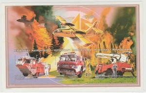 Madagascar 1999 Mi. 2370 - 2372 Pompiers Canadair camion IMPERF ND - Imagen 1 de 1