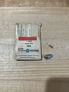 Nuevo de Lote Antiguo Mopar 1966-7 Coronet; 69-71 Fury; 67-71 Chry & Imp Reloj Reinicio Perilla y Tuerca Nuevo en Caja - Imagen 1 de 7