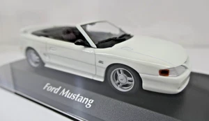 Maxichamps 1:43 - Ford Mustang IV Cabriolet (1994) - bianco - 940085631 - (51) - Foto 1 di 1