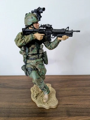McFarlane's Military Series U.S. ARMY 12 Inch PARATROOPER 12" Super-Sized Figure - Image 1 of 4