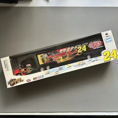 Plataforma de remolque Winners Circle Jeff Gordon 1:64 NASCAR Du Pont Motorsports 2009 nueva Foto 1 de 4