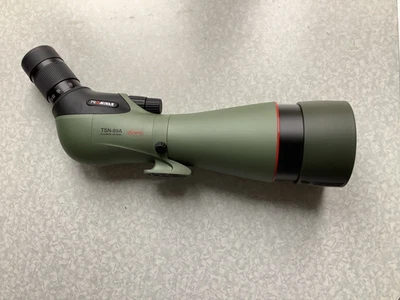 KOWA 99A TELESCOPE + 30-70 X Zoom Lens + Kowa cover. Crystal Lens. Superb scope. - Image 1 of 4