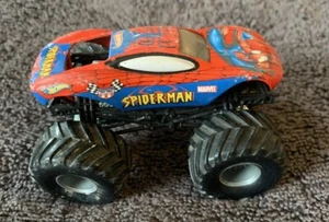 2002 Hot Wheels Monster Jam Rev Tredz RED SPIDERMAN Official Truck 1:43 Marvel - Picture 1 of 6