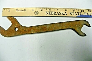 Antiker Bauernschlüssel aus Gusseisen - Bild 1 von 2