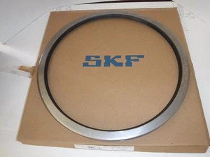 NEW SKF LARGE DIAMETER SEAL 1600519 (P) - Picture 1 of 5