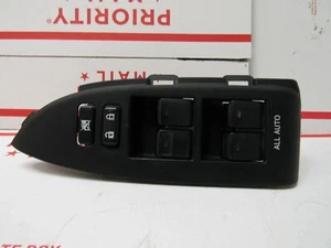 2010 2011 2012 2013 2014 TOYOTA PRIUS POWER WINDOW SWITCH - Foto 1 di 5