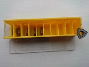6 Kennametal carbide inserts WCGX060304 GX ( WCGX 060304 WCGX06034S hertel - Picture 1 of 2