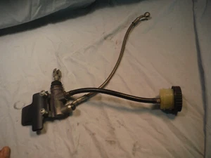 BMW R1150R ROCKSTER REAR BRAKE MASTER CYLINDER BRAKE HOSE LINE - Foto 1 di 2