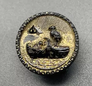 Gorgeous victorian black glass button 'Chick on a shoe full of straw' - Picture 1 of 3