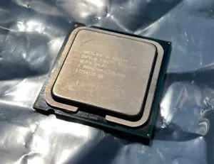 Intel Core 2 Extreme QX6850 3.00GHz 8MB 1333Mhz FSB CPU SLAFN G0 LGA775 - Picture 1 of 2