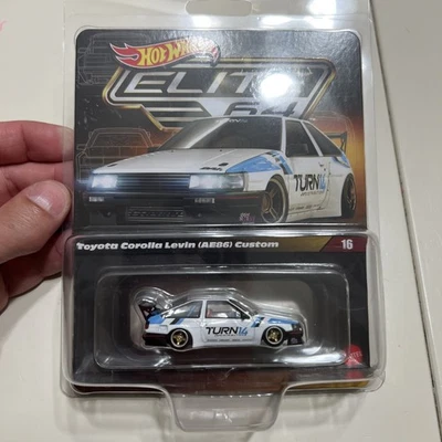 Hot Wheels Elite 64 Toyota Corolla Levin AE86 Custom Blanco Real Riders F27 Foto 1 de 4