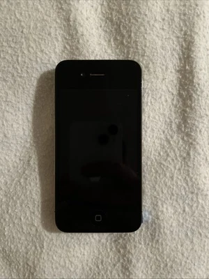 READ IPhone 4 Black A1332 - Image 1 of 4