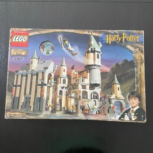 2001 Lego Harry Potter Hogwarts Castle 4709 Near Complete w Box Manual & Figures - Picture 1 of 24