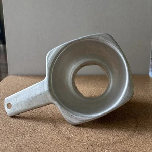 Vintage Foley Aluminium Einmachtrichter 2 Zoll Basis mit Griff - Bild 1 von 4