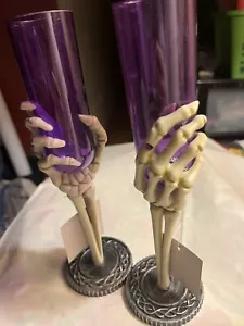 Halloween Skeleton Hand Plastic Goblets Champagne Flute Glasses Purple Set Of 2 - Picture 1 of 6
