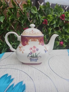 Vintage Queens historische königliche Paläste Hampton Court Palace 11⁄2 Pint Teekanne  - Bild 1 von 13