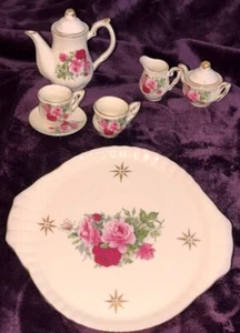 Formalities Teeservice Tablett von Baum Bros Vintage Miniatur Puppenhaus weiß rosa Blumen - Bild 1 von 8