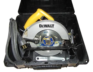 DEWALT DW369 7-1/4" Circular Saw 15A Electric Break Tested w/Case NICE - Picture 1 of 18