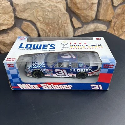 1:24 ACTION PERFORMANCE 1998 #31 LOWES SPECIAL OLYMPICS MONTE CARLO MIKE SKINNER - Imagem 1 de 4