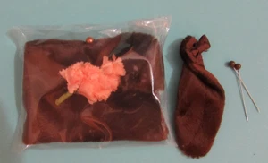Conjunto de sombrero y monedero para muñeca Gene "Warmest Wishes" se adapta a: Brenda/Alex/Escarlata/Violeta - Imagen 1 de 5