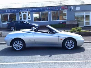 2004 54-reg Alfa Romeo Spider 2.0 JTS (916) cabriolet in silver metallic - Picture 1 of 24
