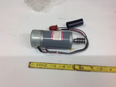 Motor de imán permanente Hitachi DCM-05A01-E500 NUEVO SIN CAJA Foto 1 de 4