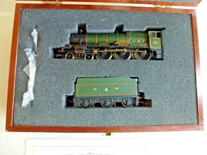 BACHMANN 31-779 GWR 6960 " RAVENINGHAM HALL " GWR GREEN - LTD EDITION - Picture 1 of 3