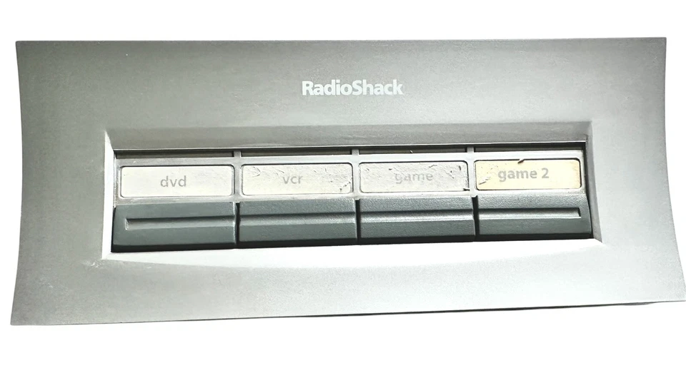 VTG Radio Shack Audio/Video Selector 4-Way DVD VCR Game Cat. No 15-1983 Switcher - Image 1 of 4