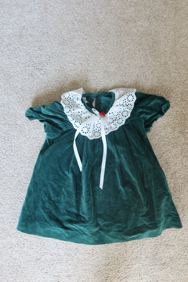Vestido de terciopelo verde con cuello de encaje para niñas Lad of Philadelphia 2T vacaciones Foto 1 de 4