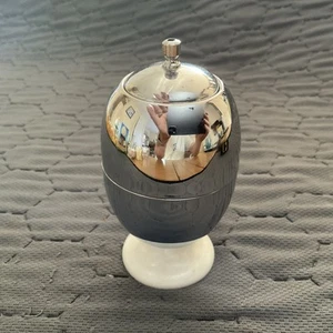 ART DECO CHROME & BAKELITE EVERHOT EGG WARMERS ~ EGG CUP - Picture 1 of 4