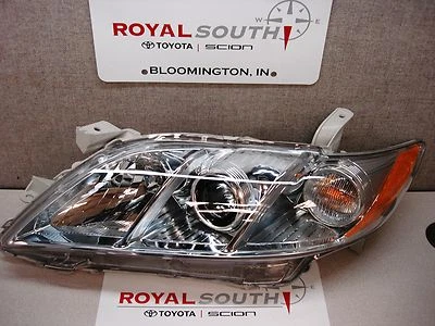 Farol dianteiro esquerdo Toyota Camry Hybrid 07-09 original do fabricante original de equipamento original   - Imagem 1 de 4