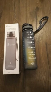FAVOFIT BORRACCIA SPORTIVA CON COLINO FRUTTA 1 LITRO - Foto 1 di 1