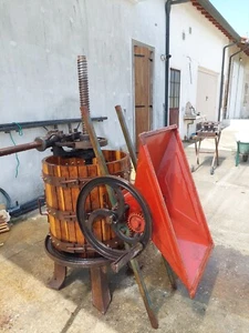 Torchio per Uva Manuale con Sgranatore | Diametro 60 cm | Epoca Vintage Rurale - Foto 1 di 8