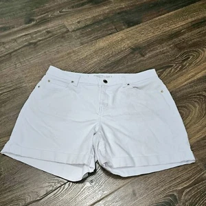 Jennifer Lopez JLo Mid Rise Boyfriend Shorts White Cuffed Size 8 - Picture 1 of 4