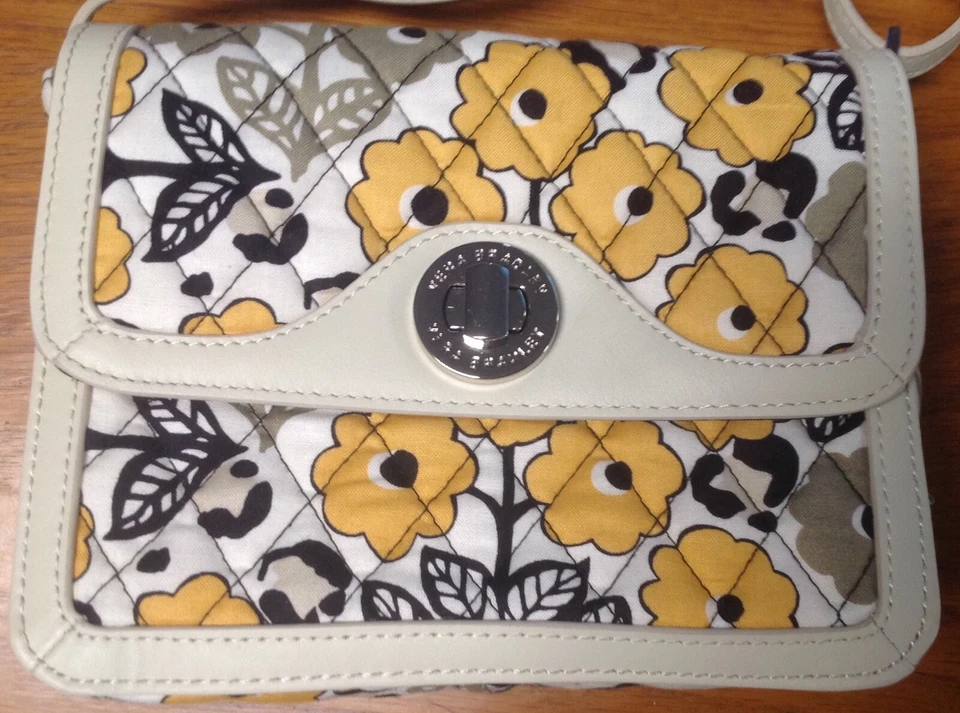 Women's Vera Bradley Patricia Crossbody Go Wild 12614135