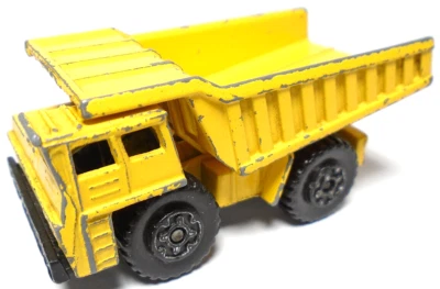 1976 MATCHBOX LESNEY SUPERFAST #58 FAUN YELLOW 1:64 DIECAST 2 3/4" DUMP TRUCK - Image 1 of 4